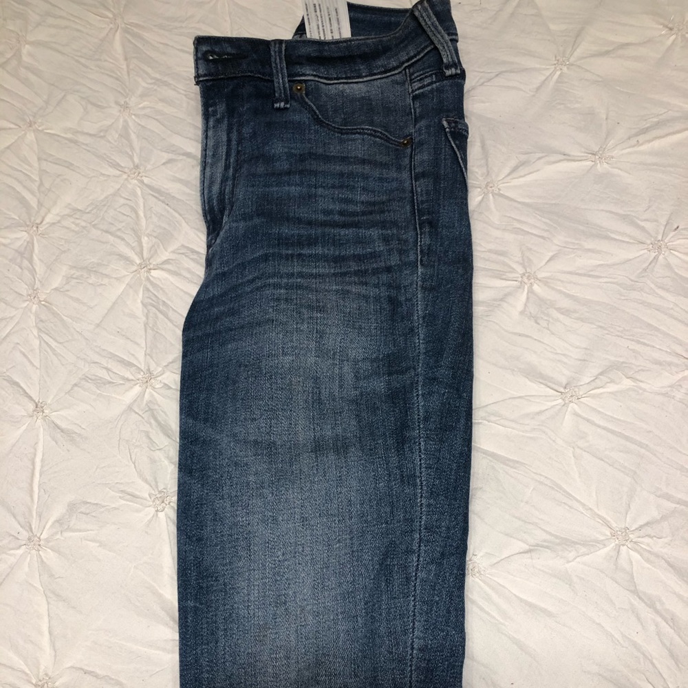 Abercrombie High Rise Super Skinny Jeans